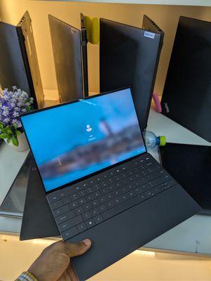 XPS 9320 — photo 2